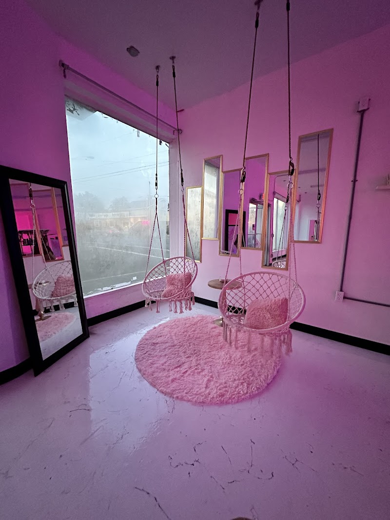 Nueva Era, beauty salon in Newport, OR, photo 5 of 5